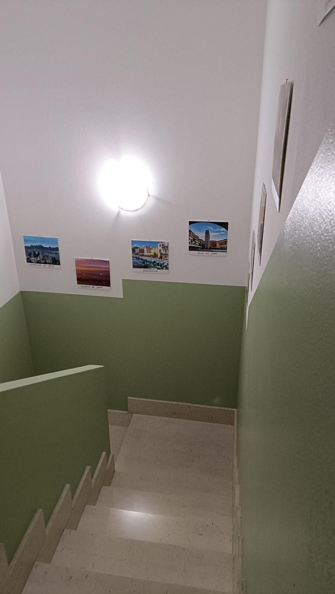 S.G. House Apartment กัสเตลนูโอโว เดล การ์ดา ภายนอก รูปภาพ